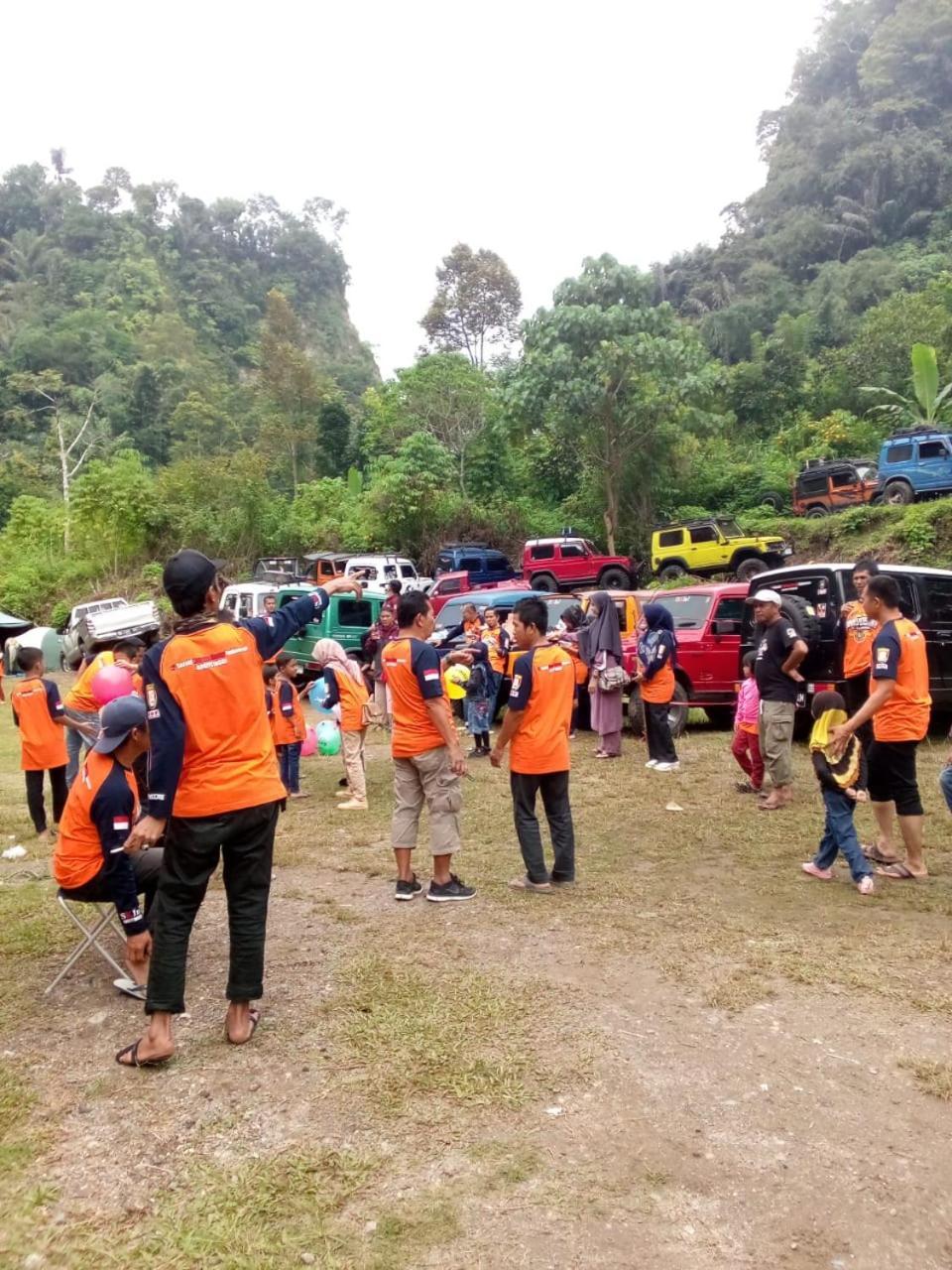 Tapian Ratu Camp Real Bukittinggi Εξωτερικό φωτογραφία