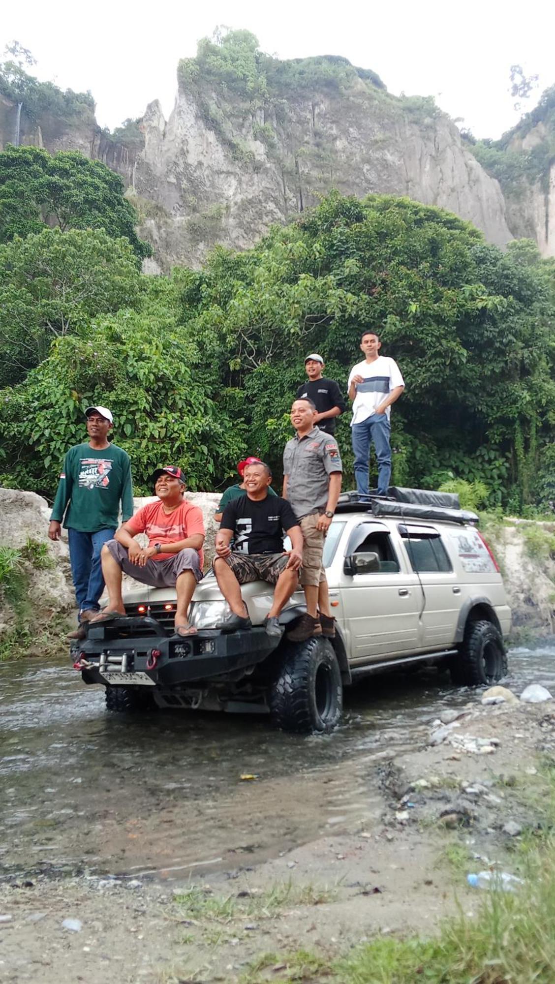 Tapian Ratu Camp Real Bukittinggi Εξωτερικό φωτογραφία
