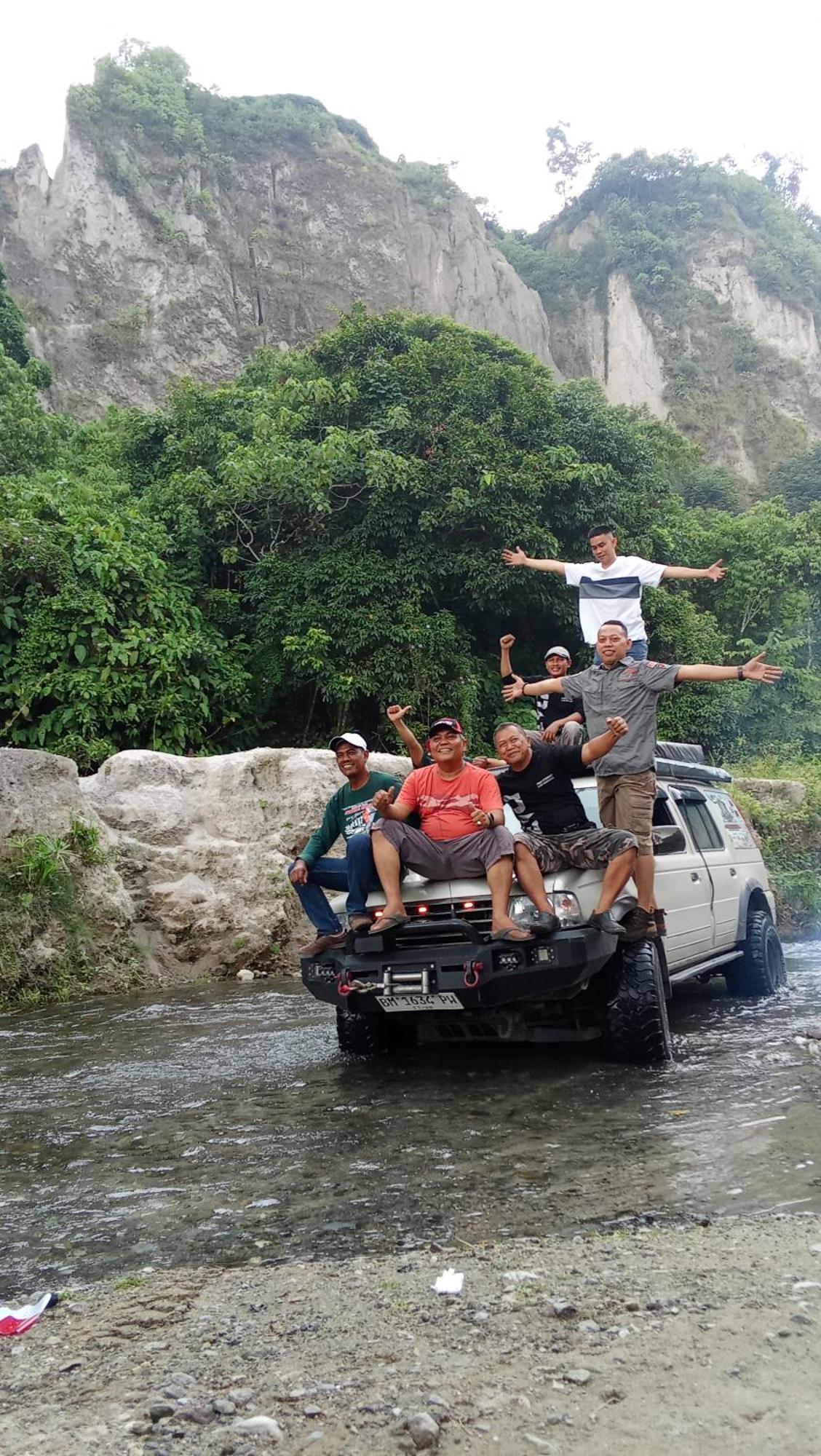 Tapian Ratu Camp Real Bukittinggi Εξωτερικό φωτογραφία