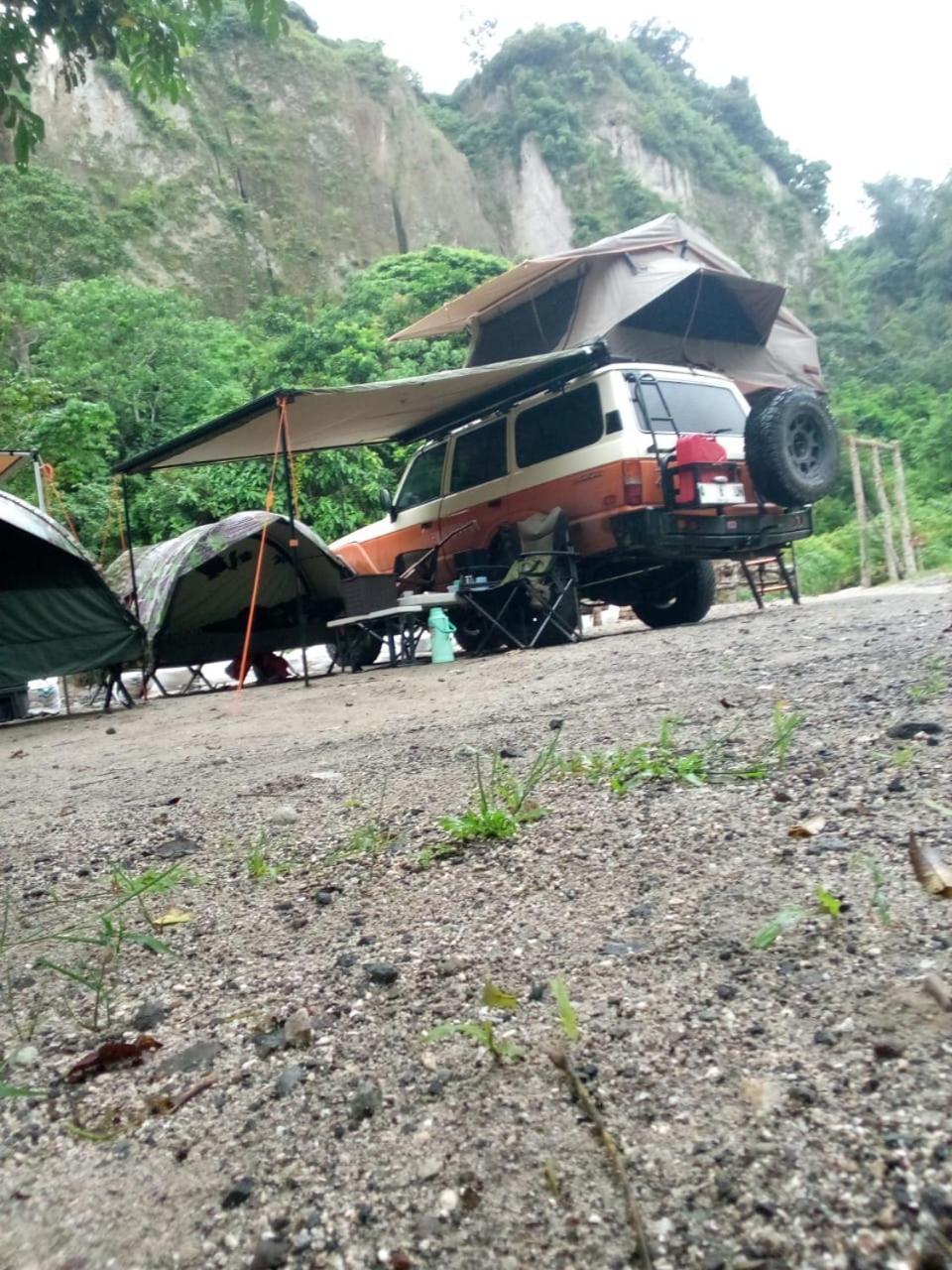 Tapian Ratu Camp Real Bukittinggi Εξωτερικό φωτογραφία