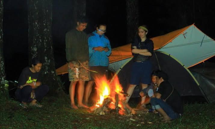 Tapian Ratu Camp Real Bukittinggi Εξωτερικό φωτογραφία