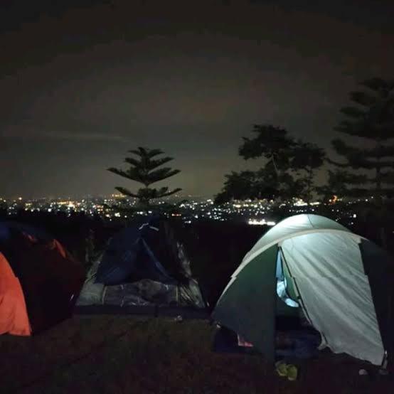 Tapian Ratu Camp Real Bukittinggi Εξωτερικό φωτογραφία